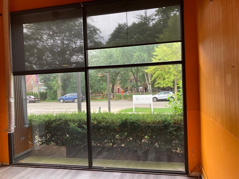 More Photos Of 1225-1265 Hartrey Ave, Evanston Light Manufacturing For Lease