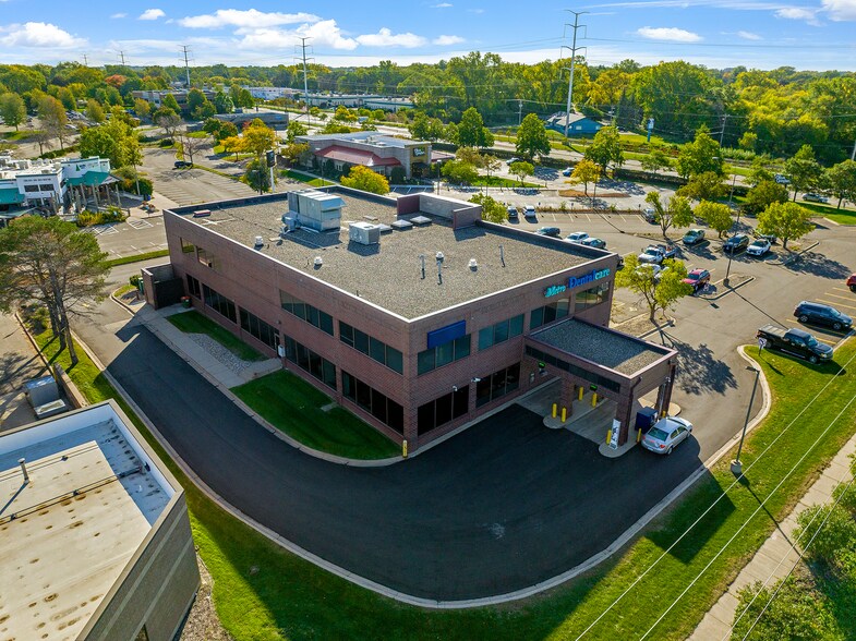 More Photos Of 2690 N Snelling Ave, Roseville Medical For Sale