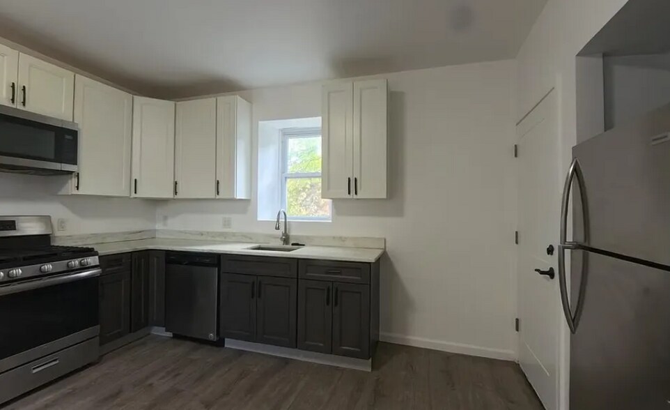 More Photos Of 90 E Johnson St, Philadelphia Apartments For Sale