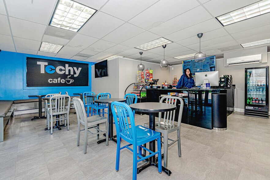 More Photos Of 3000 SW 4th Ave, Fort Lauderdale Warehouse For Lease