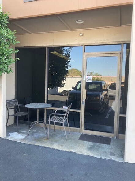 More Photos Of 23261 Del Lago Dr, Laguna Hills Light Manufacturing For Lease