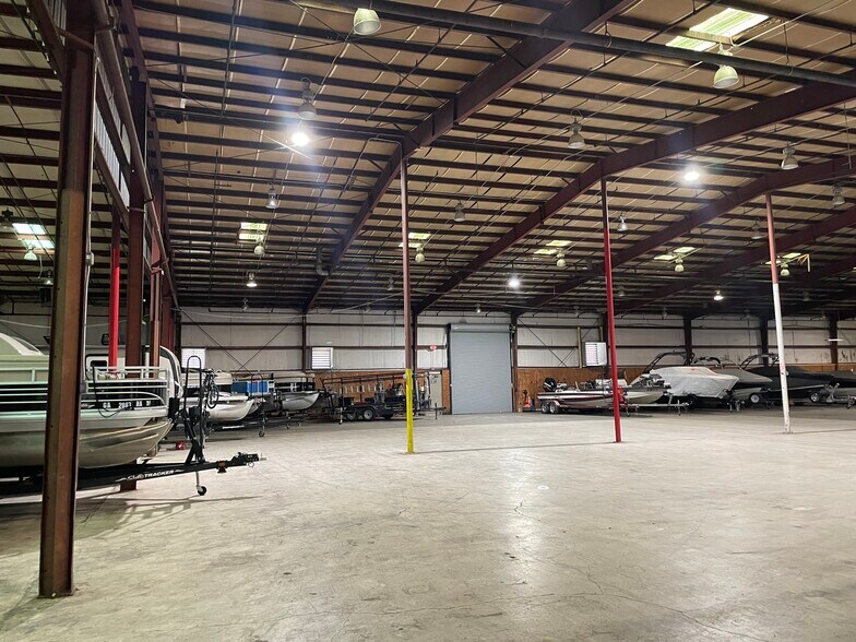 More Photos Of 601 Lee Ave, Chickamauga Manufacturing For Lease
