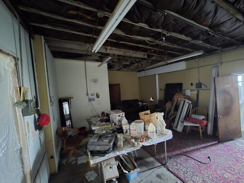 More Photos Of 122 E Liberty St, Cincinnati Manufacturing For Sale