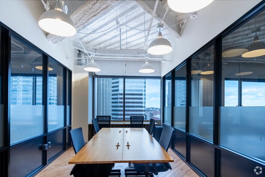 More Photos Of 1560 Broadway, Denver Coworking Space