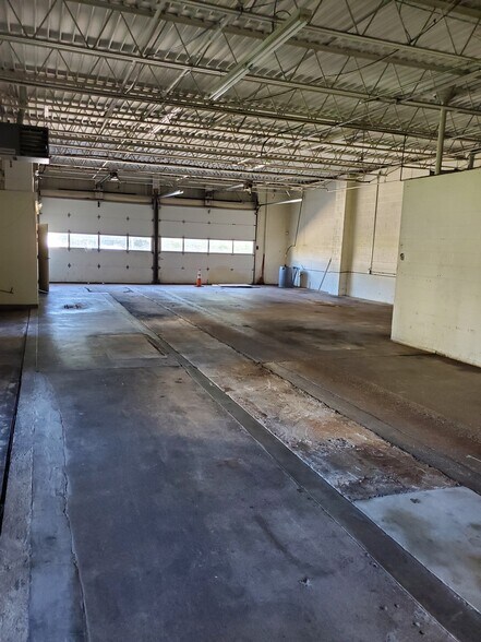 More Photos Of 1825 W Market St, Bethlehem Warehouse For Sale