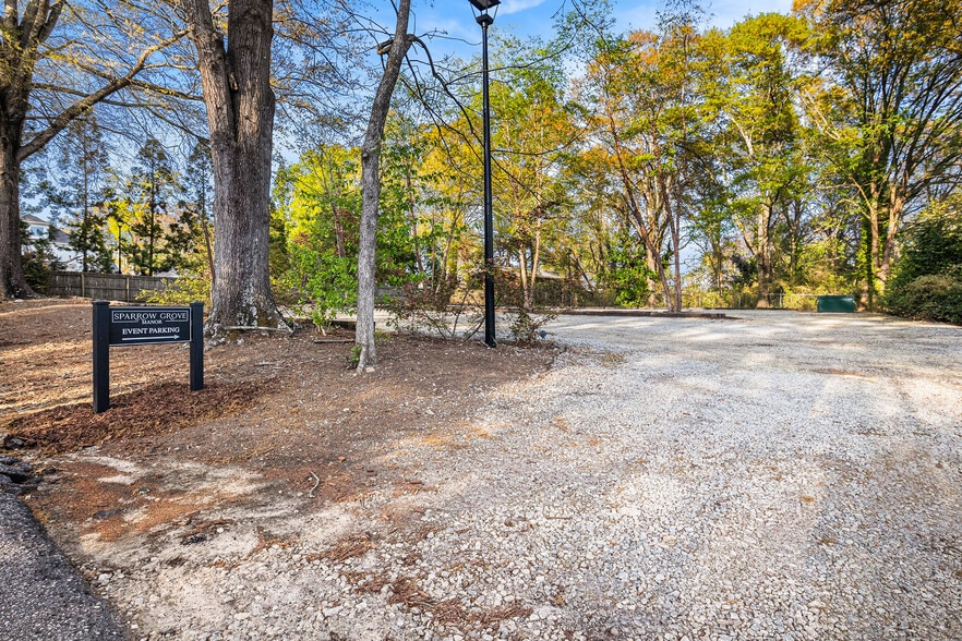 More Photos Of 410 E Church St, Monroe Hospitality For Sale