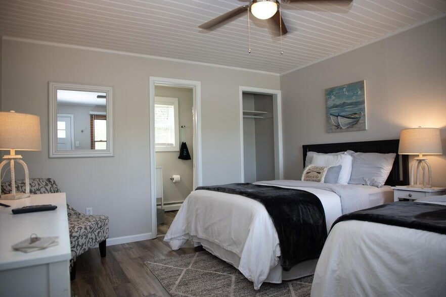 More Photos Of 2445 US-9 Rt, Peru Hotel For Sale