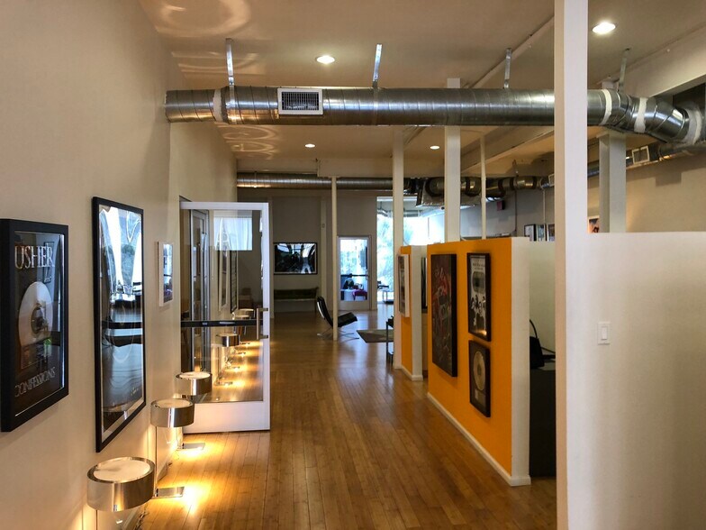 More Photos Of 5979 W 3rd St, Los Angeles Office For Lease