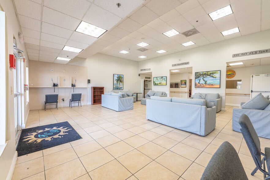 More Photos Of 3451-3463 W Midway Rd, Fort Pierce Rehabilitation Center For Sale