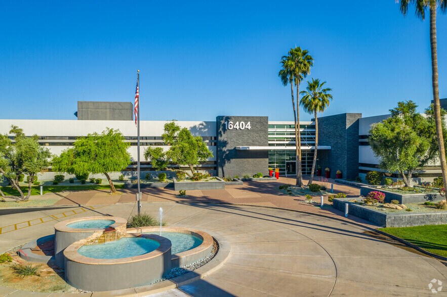 More Photos Of 16404 N Black Canyon Hwy, Phoenix Office For Lease