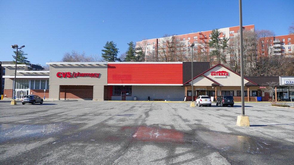 Primary Photo Of 1703-1745 Central Park Ave, Yonkers Unknown For Lease