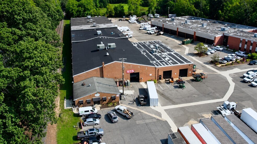 Primary Photo Of 15101 Buck Ln, Upper Marlboro Warehouse For Lease