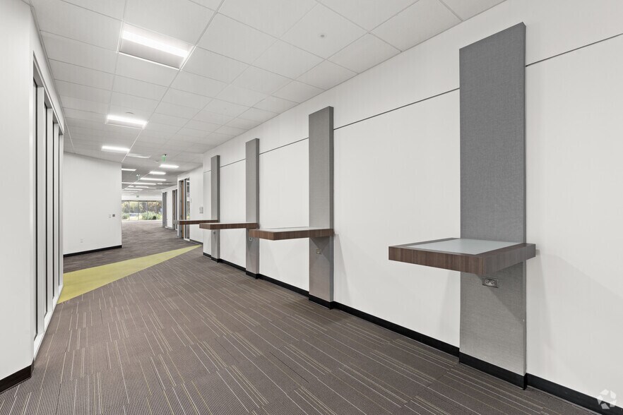 More Photos Of 2580-2584 Junction Ave, San Jose Research And Development For Lease