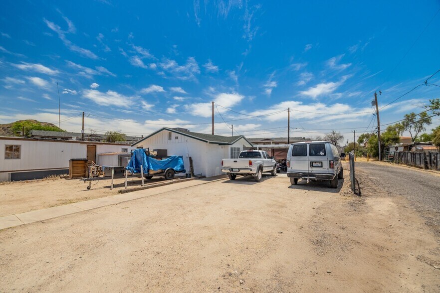 More Photos Of 2015 E Eugie Ter, Phoenix Apartments For Sale