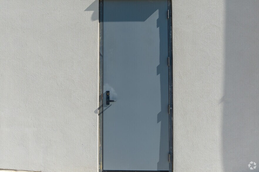 More Photos Of 2600 Becker Dr, Brenham Storefront Retail Office For Lease