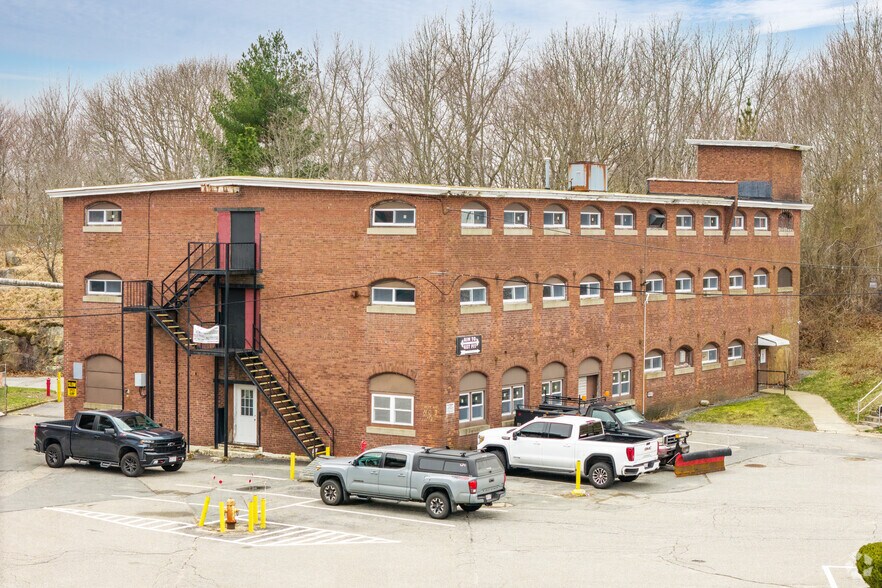 More Photos Of 847 Pleasant St, Fall River Manufacturing For Lease