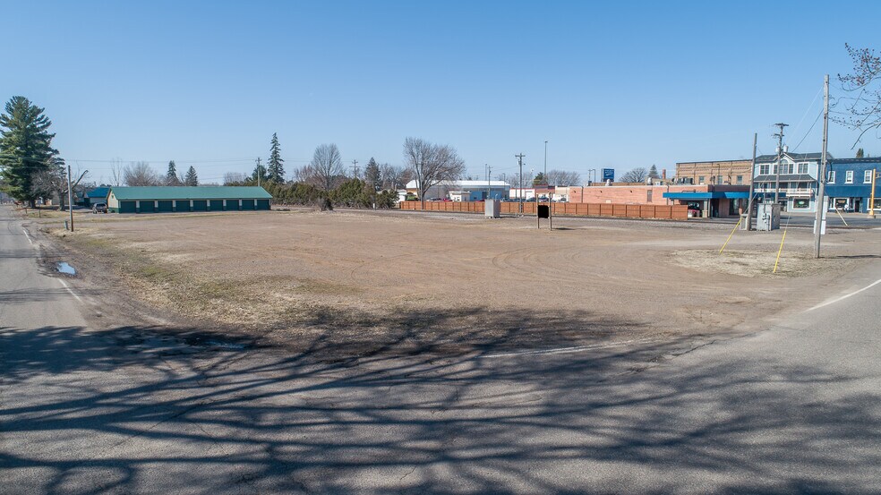 More Photos Of 1xx Central Dr, Braham Land For Sale