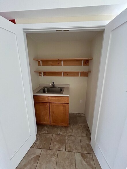 More Photos Of 215-45 Northern Blvd, Bayside Freestanding For Lease