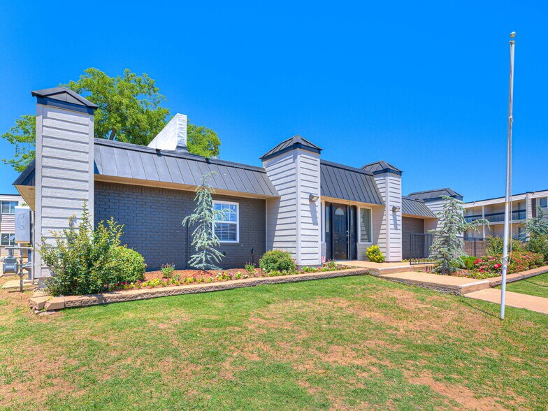 Primary Photo Of 11107 E Brady St, Tulsa Apartments For Sale