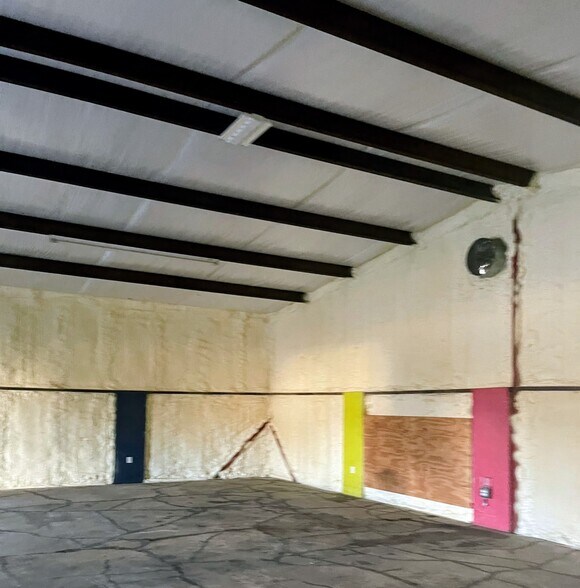 More Photos Of 8753 N State Highway 16, Poteet Warehouse For Sale