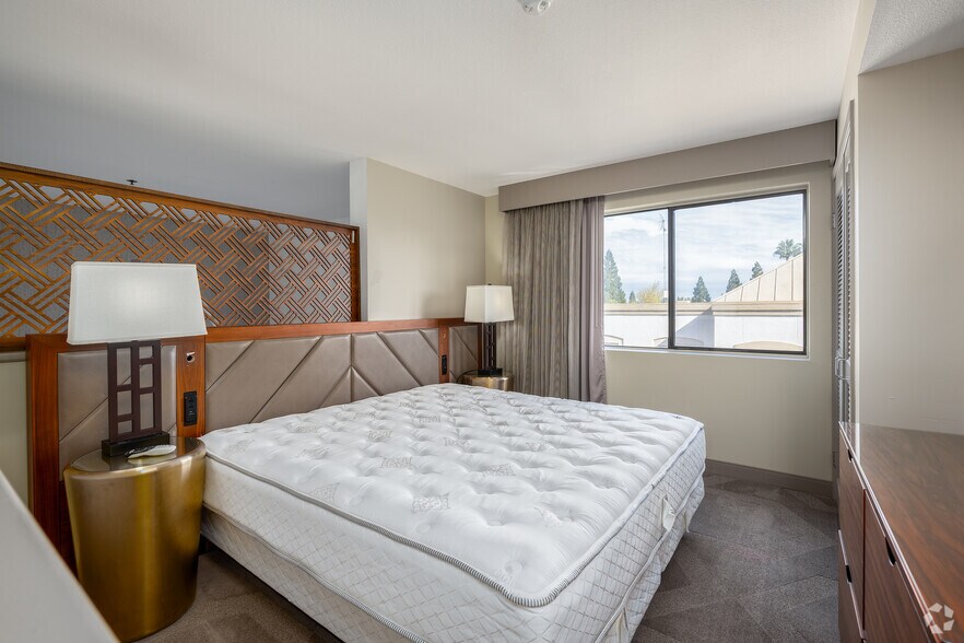 More Photos Of 11260 Point East Dr, Rancho Cordova Apartments For Sale