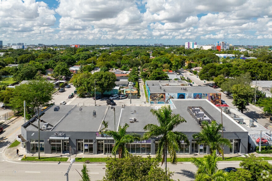 More Photos Of 3300-3326 N Miami Ave, Miami Storefront For Lease
