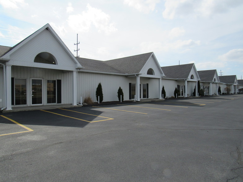 Primary Photo Of 2509 W 2nd St, Marion Office For Sale