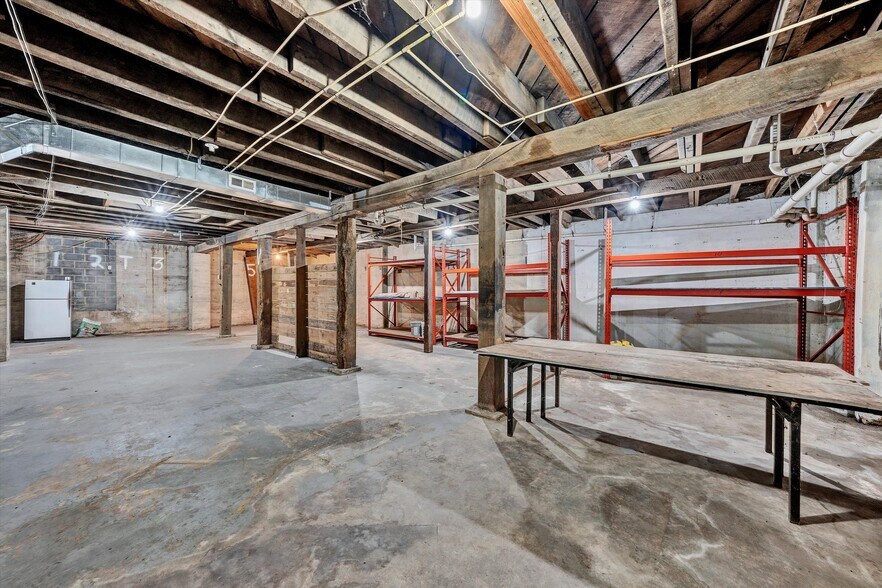 More Photos Of 106 Stoney Battery Rd, Troutville Restaurant For Sale