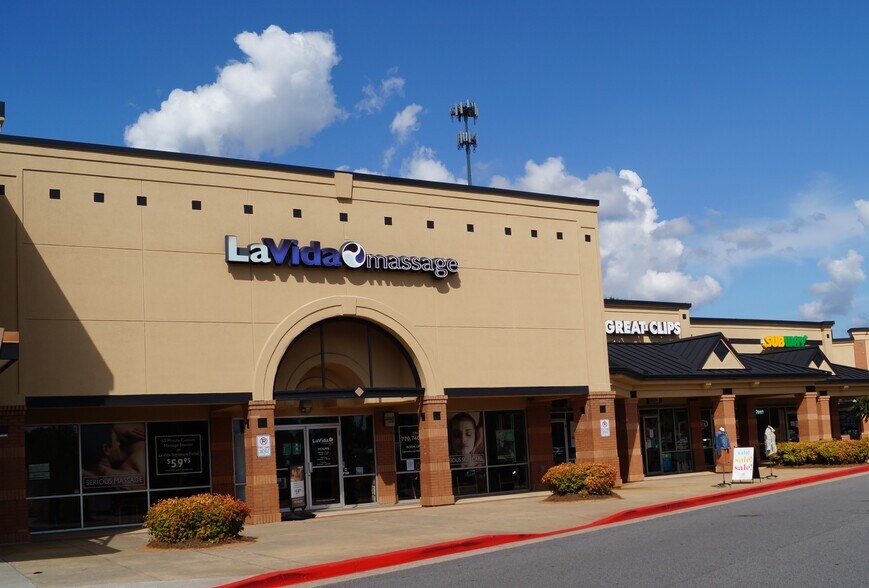 More Photos Of 12460 Crabapple Rd, Alpharetta Storefront For Lease