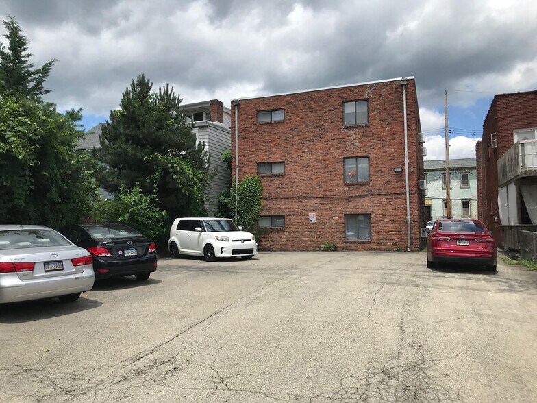 More Photos Of 28 Freeport St, Pittsburgh Apartments For Sale