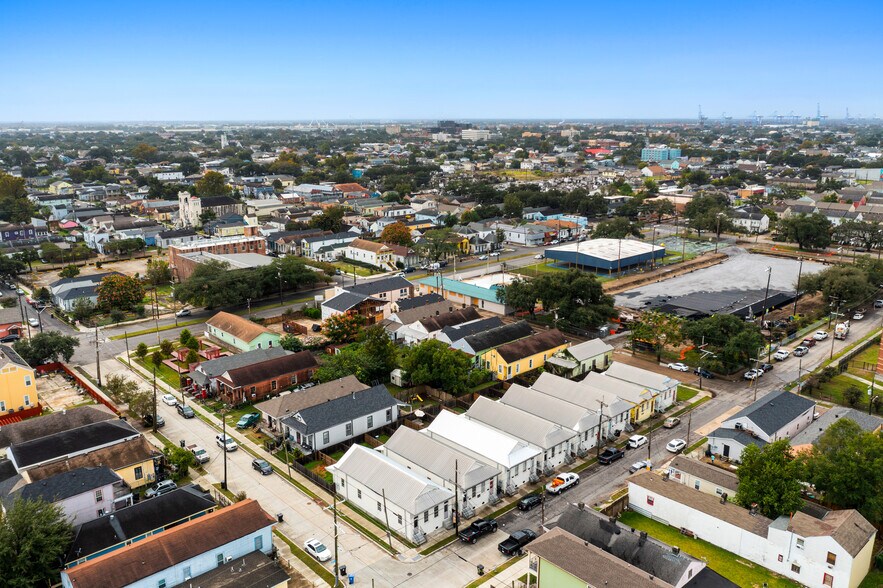 More Photos Of 2500 Freret St, New Orleans Apartments For Sale