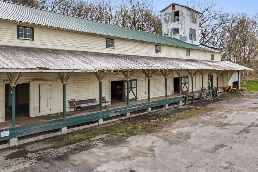 More Photos Of 125 Cayuga Street Ext, Trumansburg Warehouse For Sale