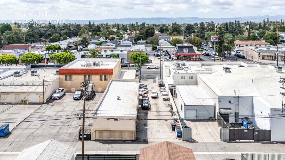 More Photos Of 17733 Chatsworth St, Granada Hills Auto Repair For Sale