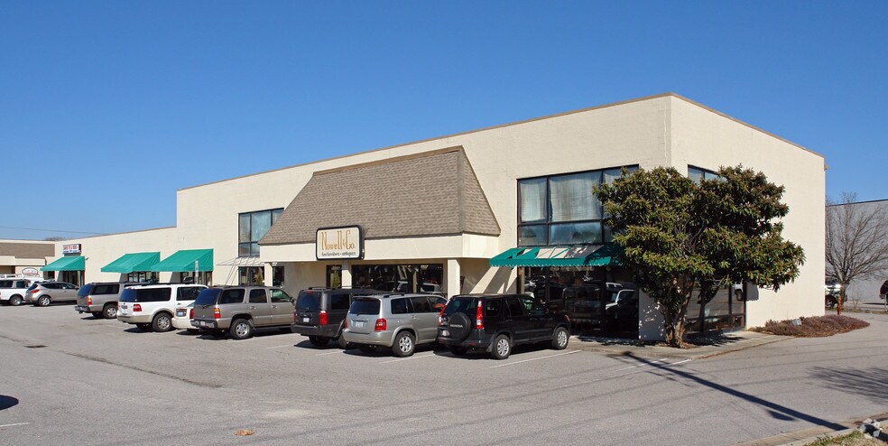 Primary Photo Of 2801 #4 Ward Blvd, Wilson Storefront Retail Office For Lease