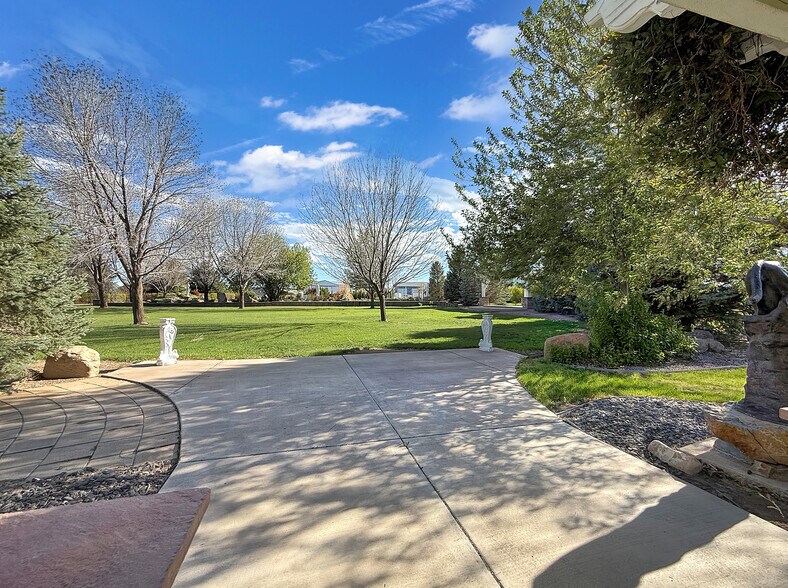 More Photos Of 5955 Sawmill Mesa Rd, Delta Specialty For Sale