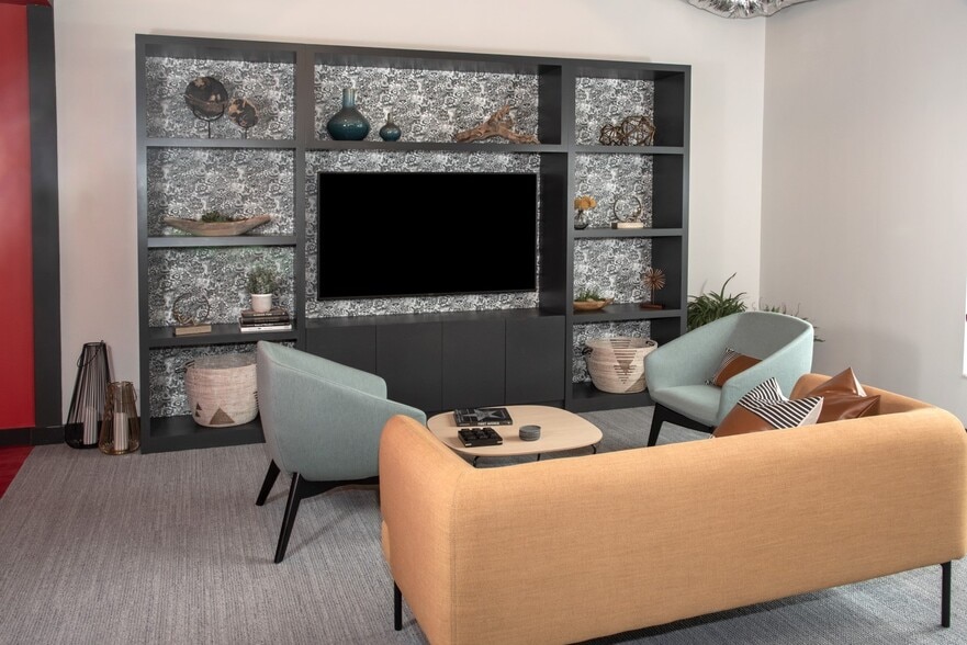 More Photos Of 1020 3rd St N, Minneapolis Apartments For Sale