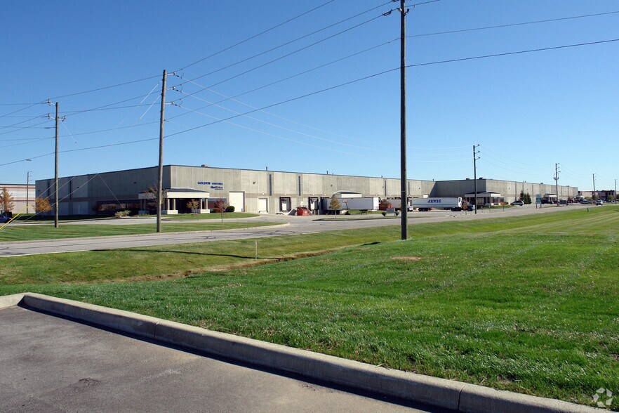 More Photos Of 7601-7687 Winton Dr, Indianapolis Warehouse For Lease
