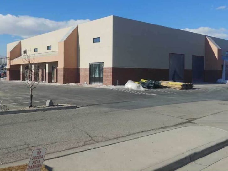 More Photos Of 8018 S Welby Park Dr, West Jordan Warehouse For Sale