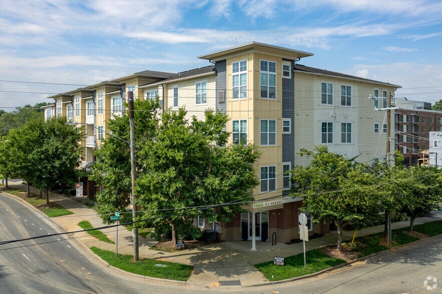 More Photos Of 4312 Park Rd, Charlotte Apartments For Lease