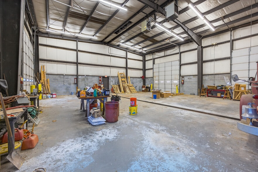 More Photos Of 6193 US Highway 220, Madison Flex For Sale