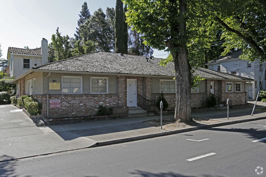 Primary Photo Of 801 Alhambra Blvd, Sacramento Medical For Lease