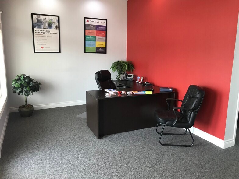 More Photos Of 310 N Main St, Keller Unknown For Lease