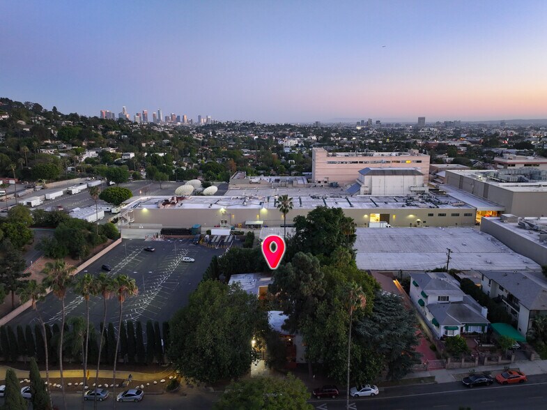 More Photos Of 4208 Russell Ave, Los Angeles Apartments For Sale