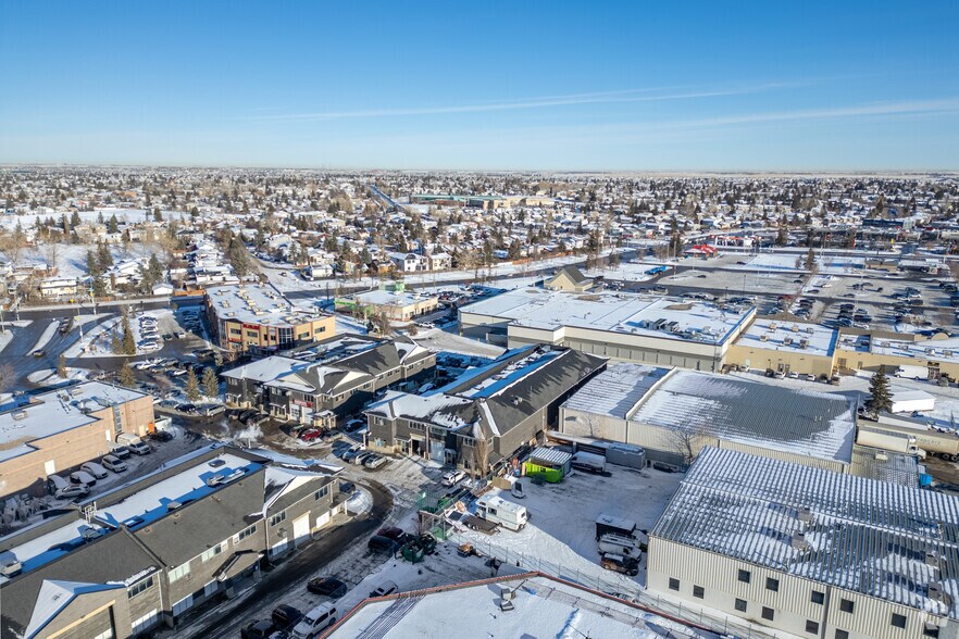 Primary Photo Of 5150 47th St NE, Calgary Auto Repair For Sale
