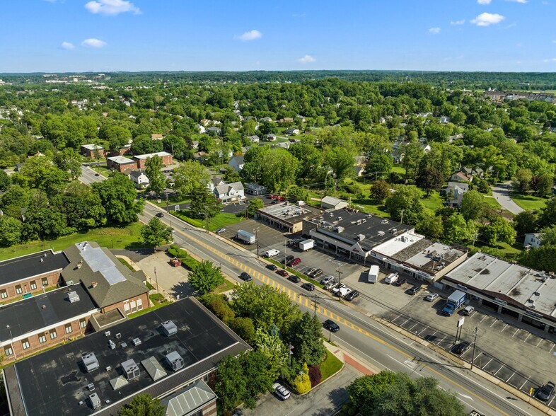 More Photos Of 513-519 Germantown Pike, Lafayette Hill Storefront For Lease