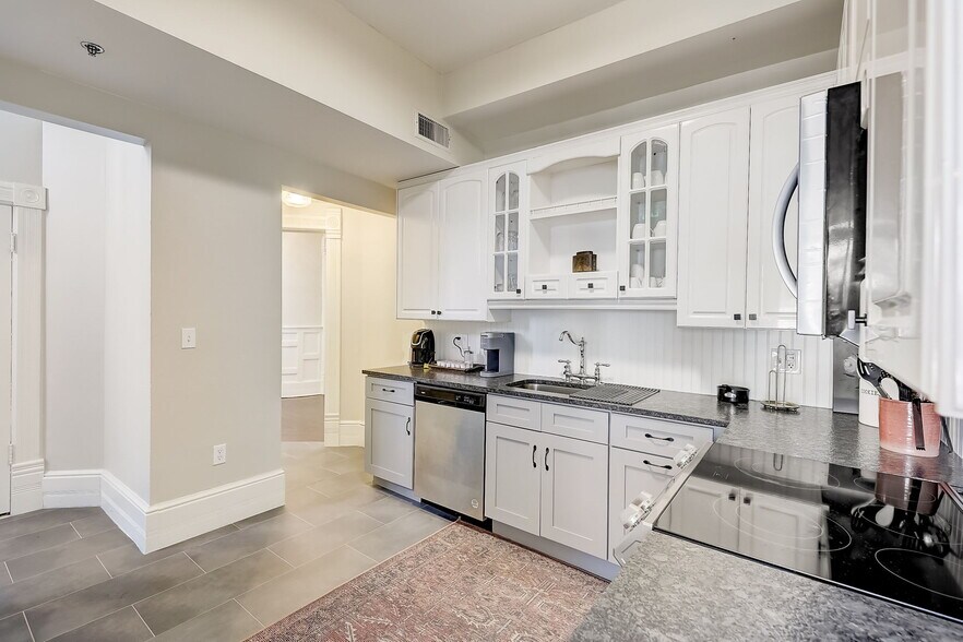 More Photos Of 315 Live Oak Ave, Daytona Beach Apartments For Sale