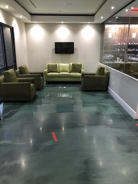 More Photos Of 6332 S Rainbow Blvd, Las Vegas Medical For Lease