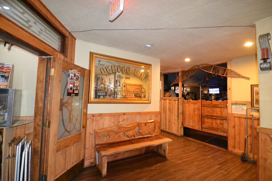 More Photos Of 121 NE 3rd St, Prineville Restaurant For Sale