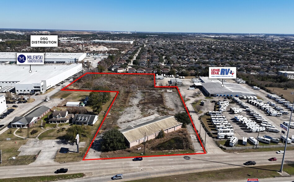 More Photos Of 14500 I-45 N, Houston Land For Lease
