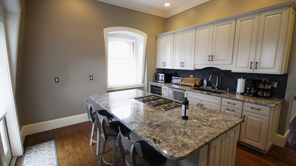 More Photos Of 441 Angell St, Providence Apartments For Sale